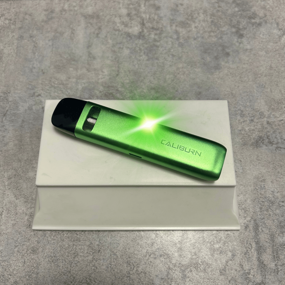 Uwell Caliburn G4 Mini Pod Kit Grass Green Vapexcape Vape and Bong Shop Regina Saskatchewan