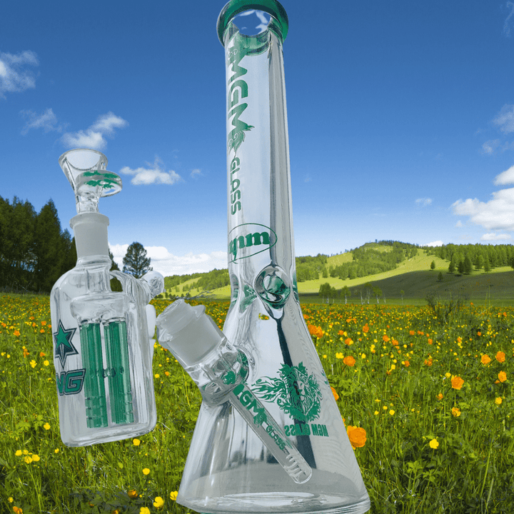 MGM 9mm Logo Beaker 16" & Ash Catcher 420 Deal 7mm/16" Vape Superstore  Saskatchewan Canada